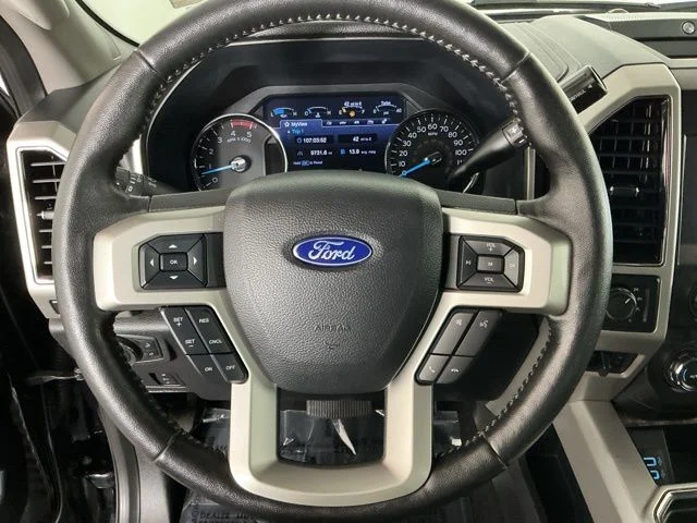 Used 2019 Agate Black Metallic Ford Lariat image 17