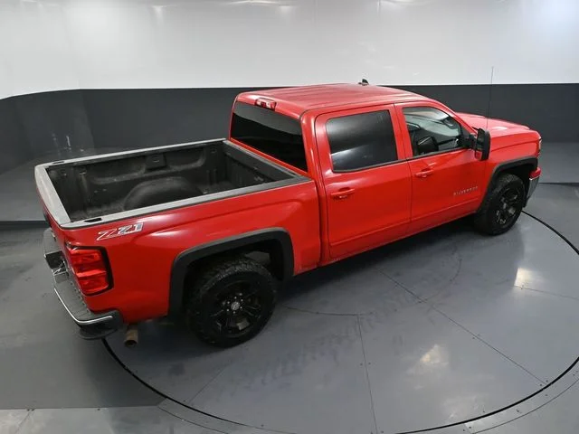 Used 2015 Red Chevrolet LT image 51