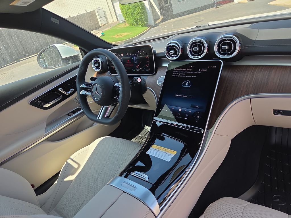 New 2026 White Mercedes-Benz CLE 450 image 15