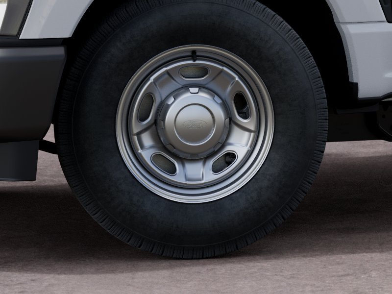 New 2027 Oxford White Ford F-250® XL image 39