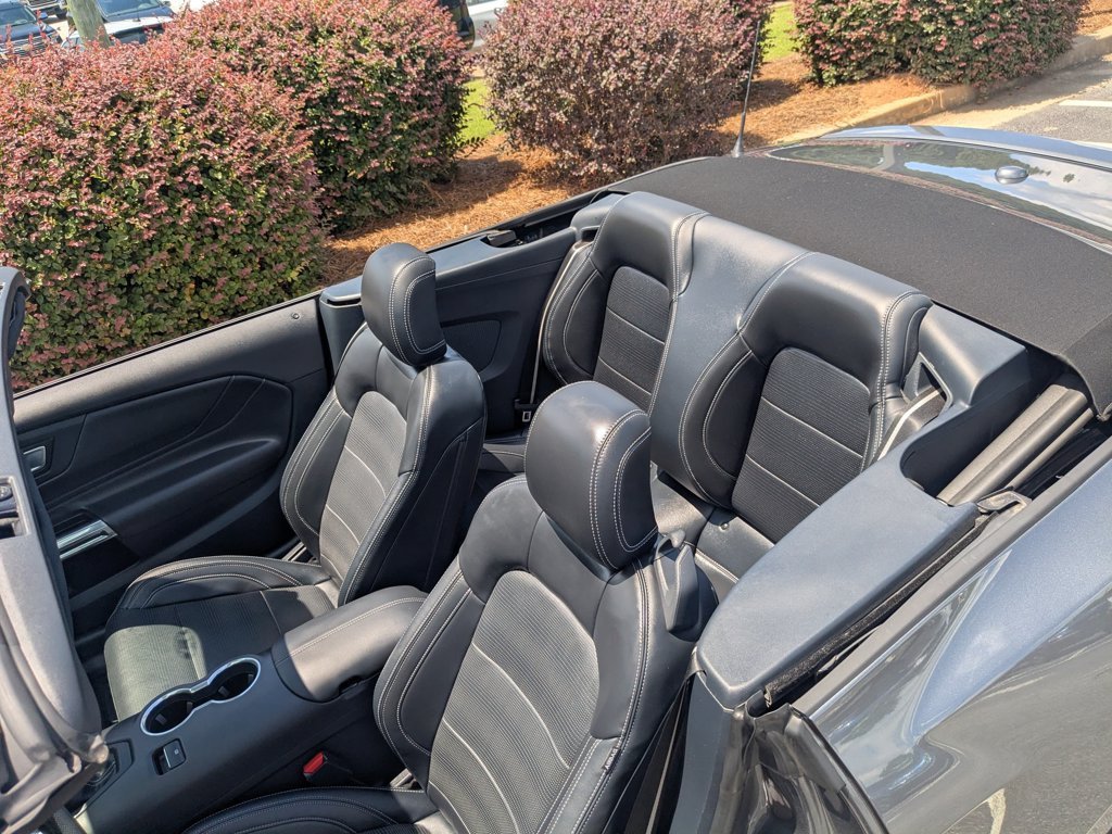 Used 2024  Ford GT Premium image 14