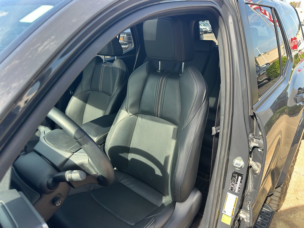 Used 2025 Gray Toyota Platinum image 28