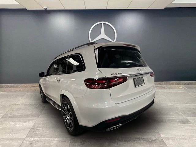 Certified Used 2025  Mercedes-Benz GLS 580 image 5