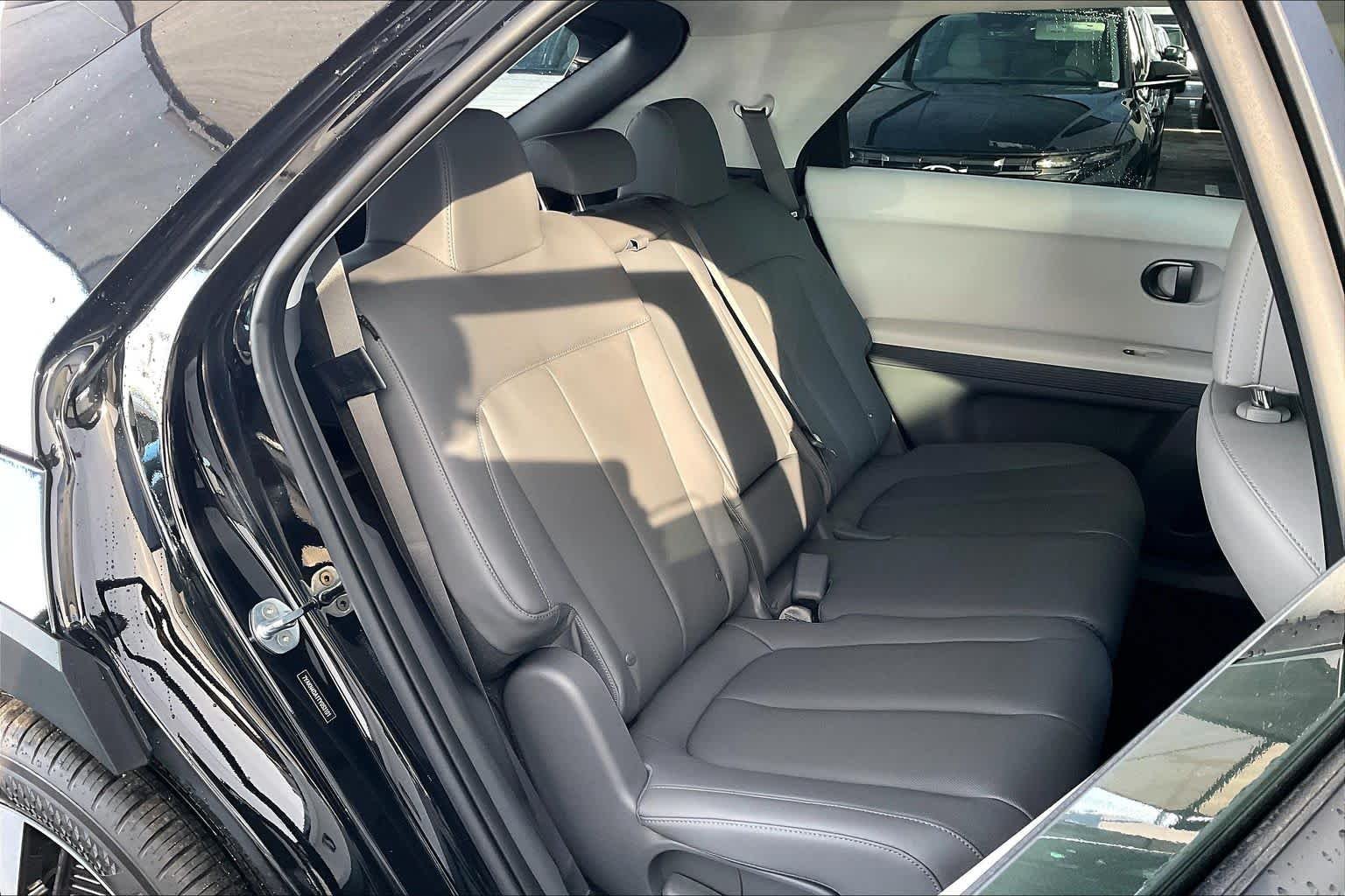 2026 Hyundai IONIQ 5 SEL - Photo 19