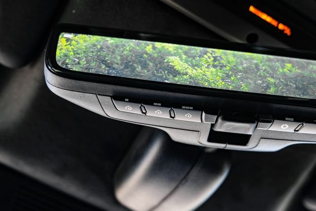 2025 Land Rover Defender V8 - Photo 46