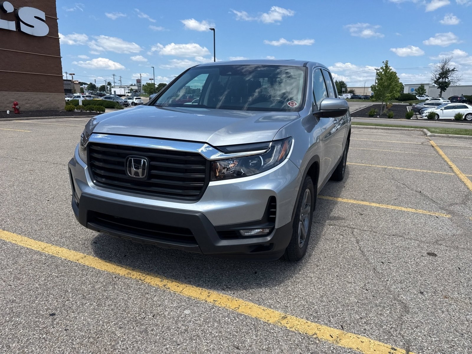 Certified Used 2023 Lunar Silver Metallic Honda RTL image 12