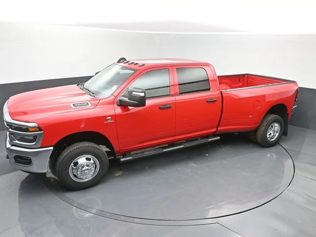 New 2026 Flame Red Clear-Coat Exterior Paint RAM Tradesman image 34