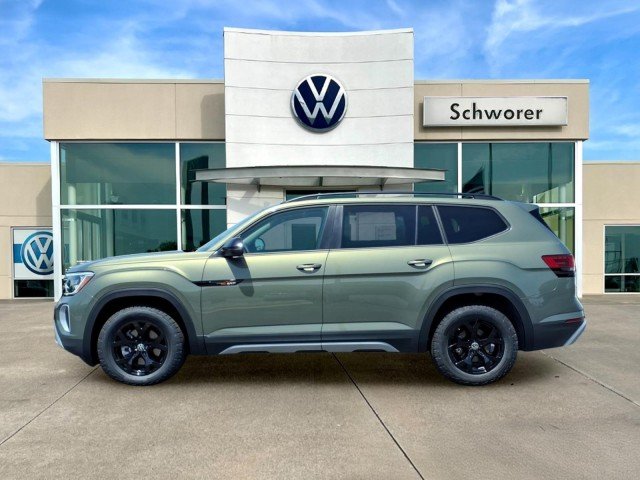 2026 Volkswagen Atlas 2.0T Atlas Peak Edition 4MOTION's photo