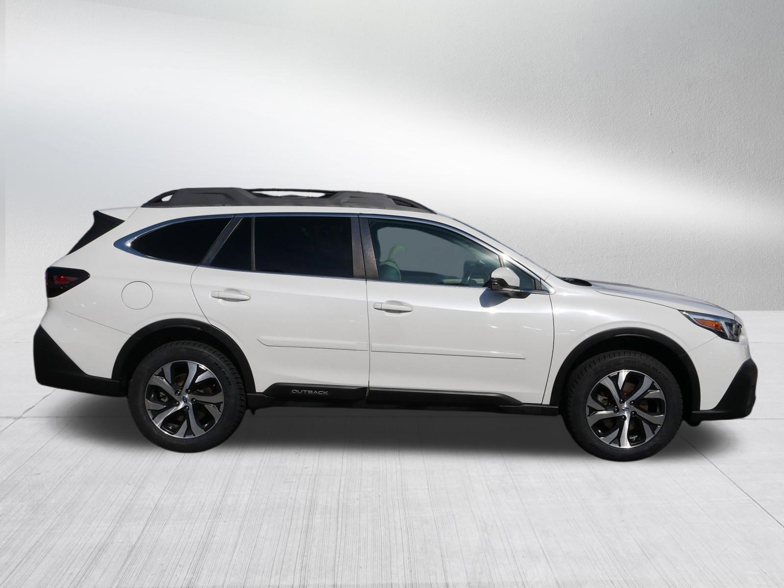 Used 2021 Crystal White Pearl Subaru Limited image 8