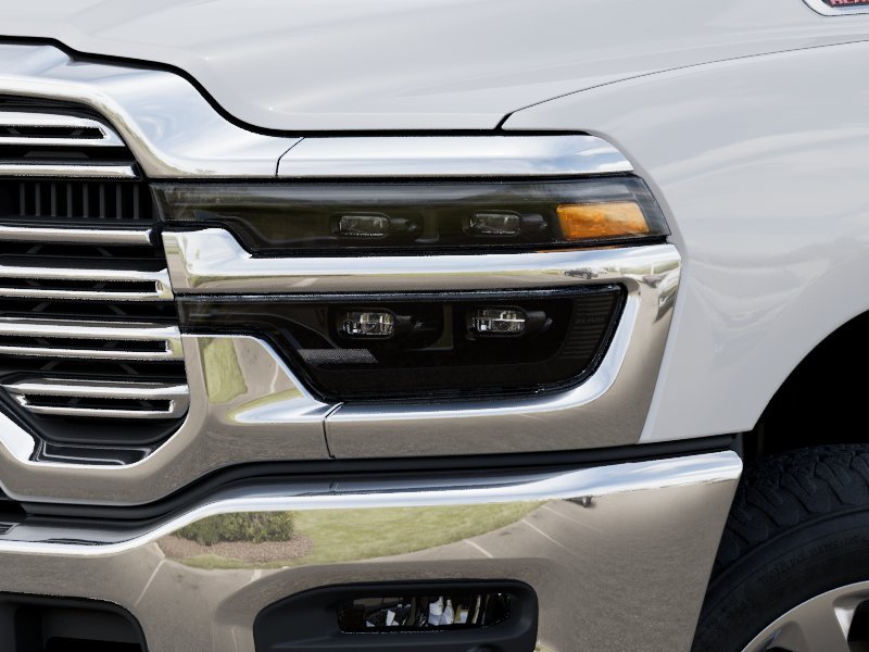 New 2026 Bright White Clear-Coat Exterior Paint RAM LARAMIE image 6