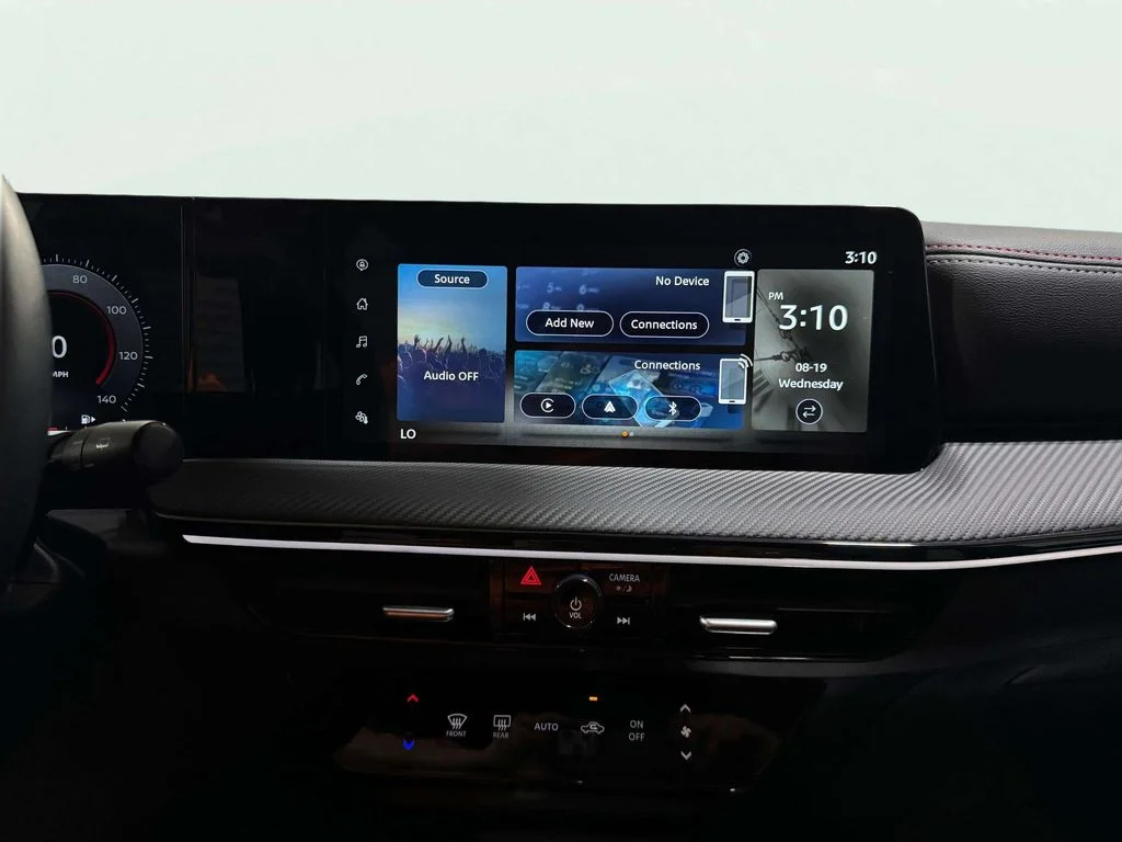 Certified Used 2025 Super Black Nissan SR image 13