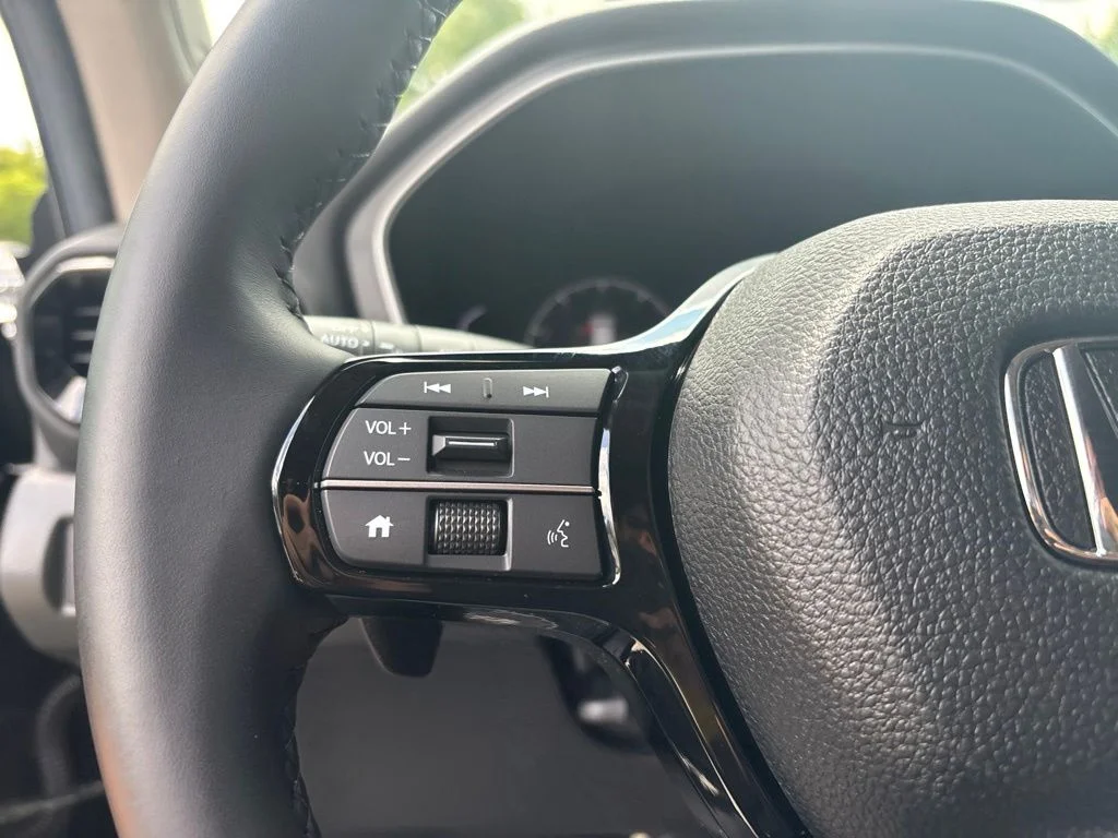 Used 2025 Black Honda Touring image 20