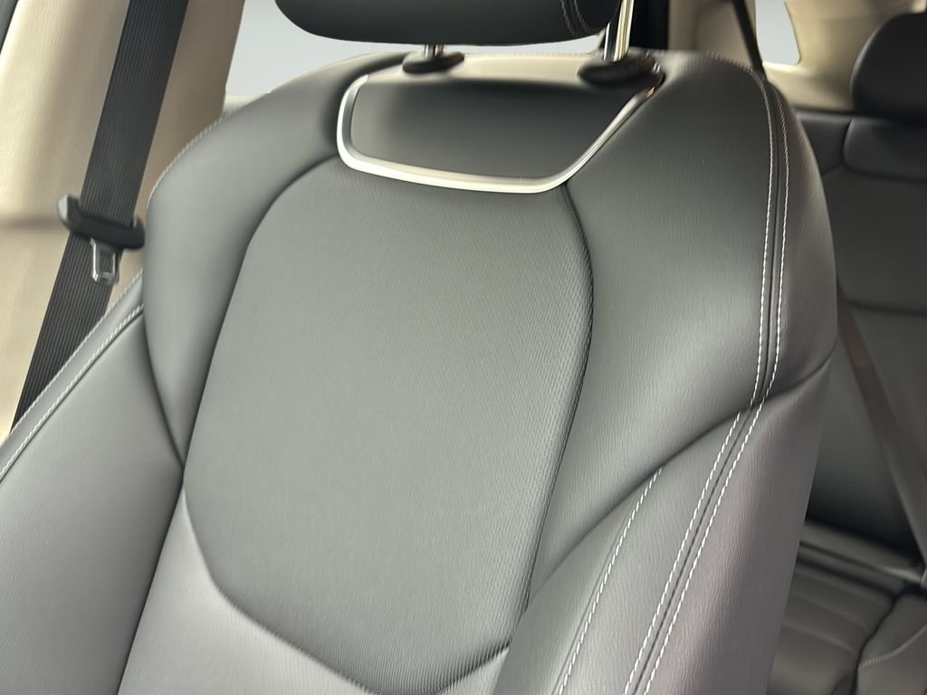 2026 GENESIS GV70 - Photo 41