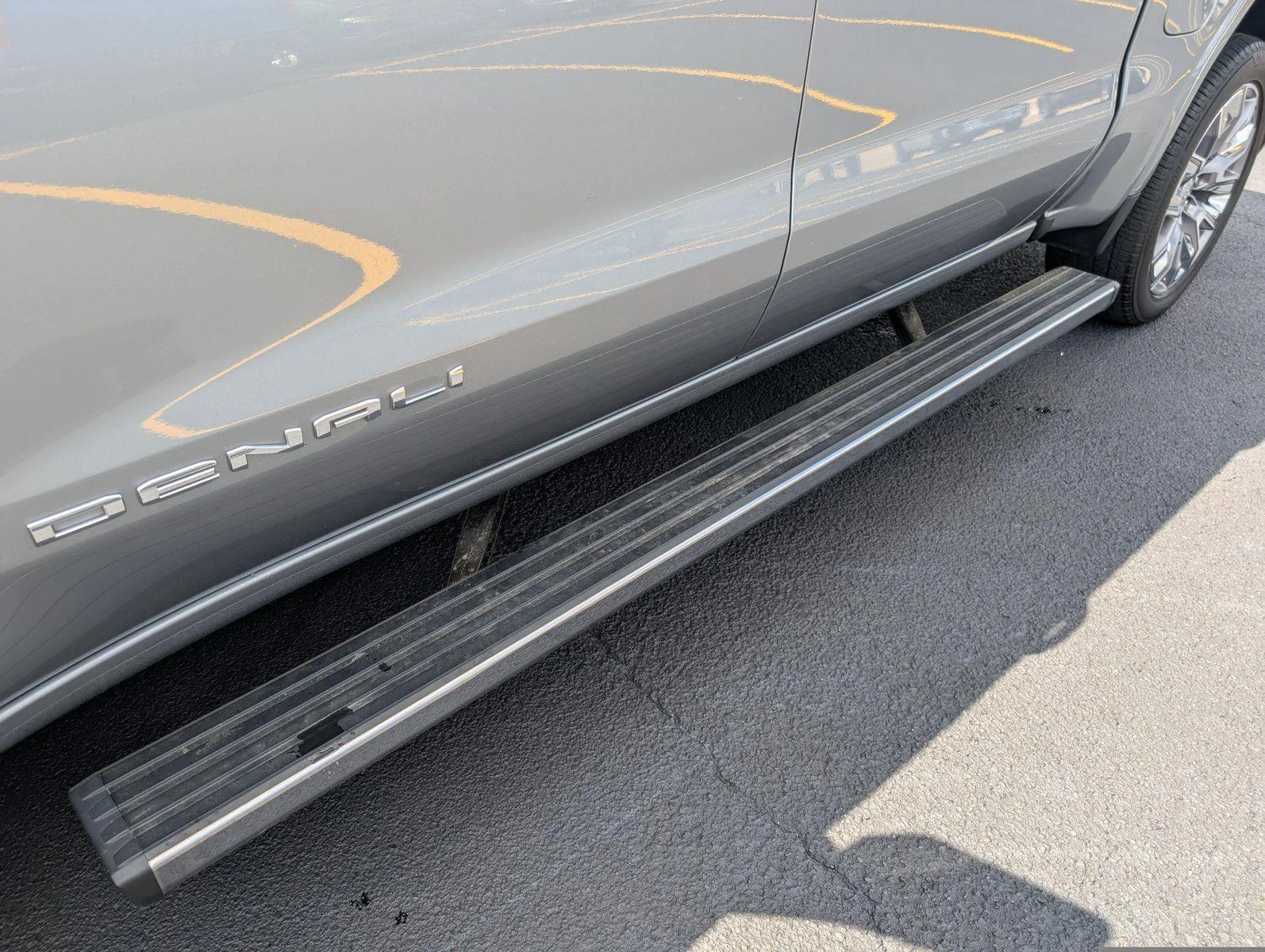 Used 2024 Sterling Metallic GMC Denali image 15