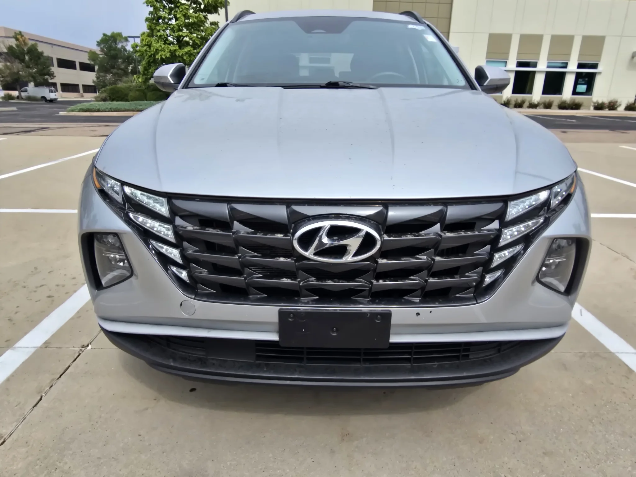 Used 2023 Shimmering Silver Hyundai Blue image 9