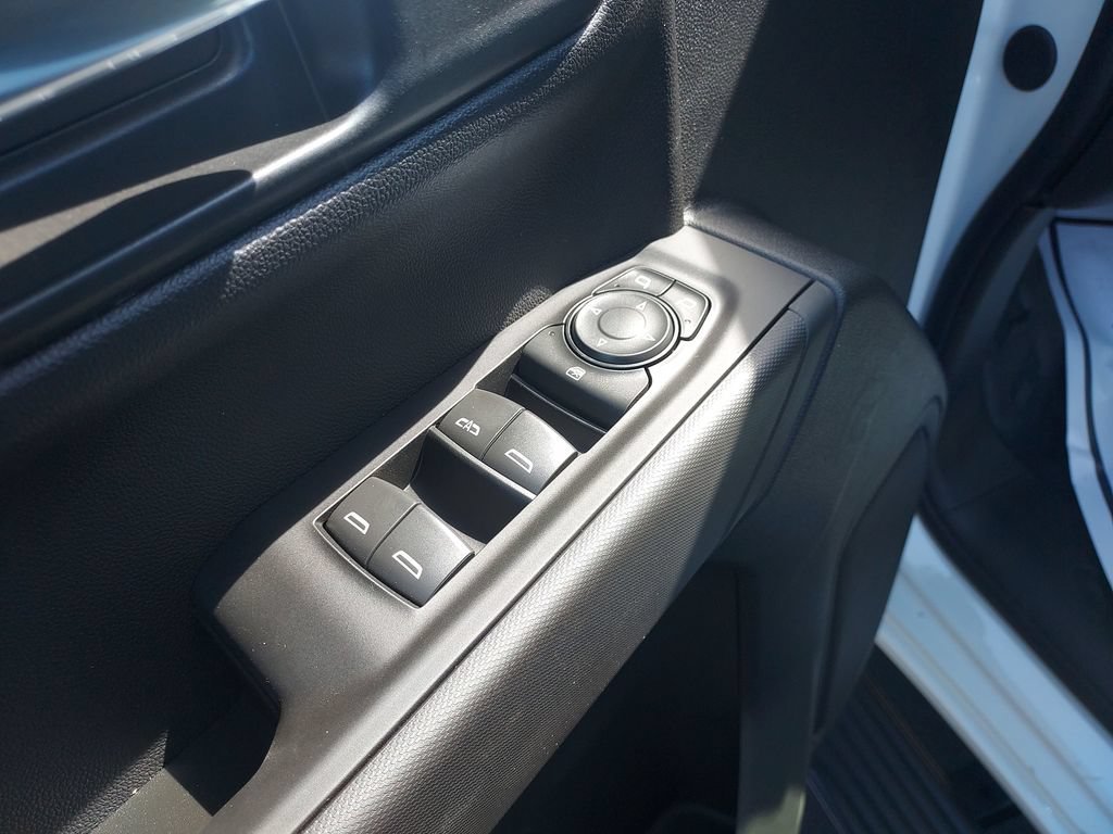 New 2026 Summit White GMC Pro image 11
