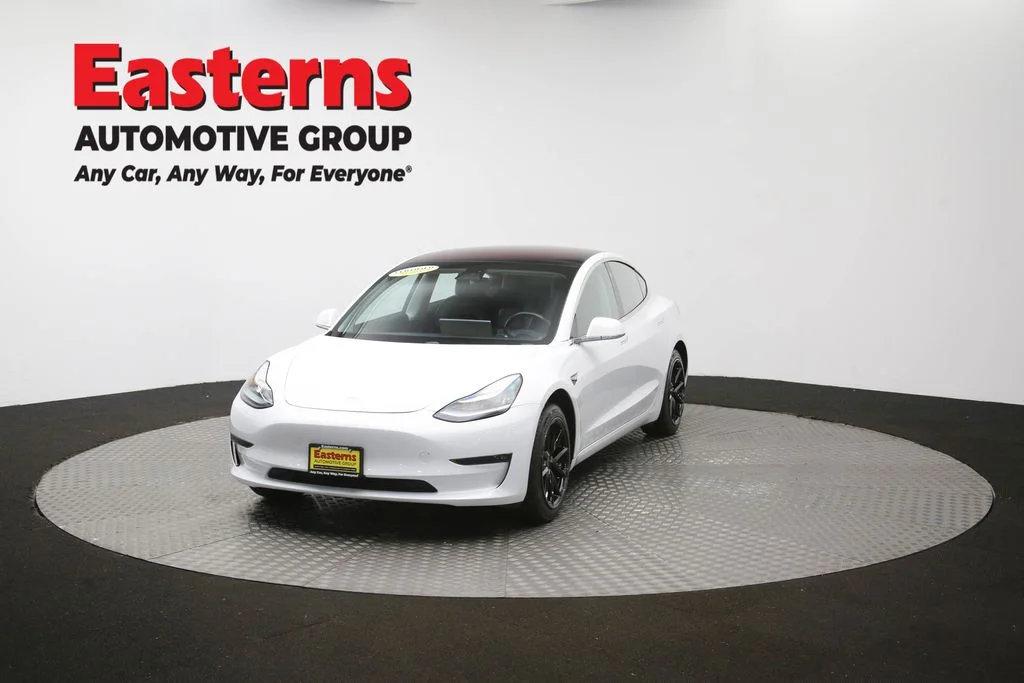 Used 2018 White Tesla Long Range image 48
