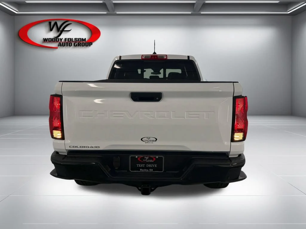 New 2026 Summit White Chevrolet Trail Boss image 7