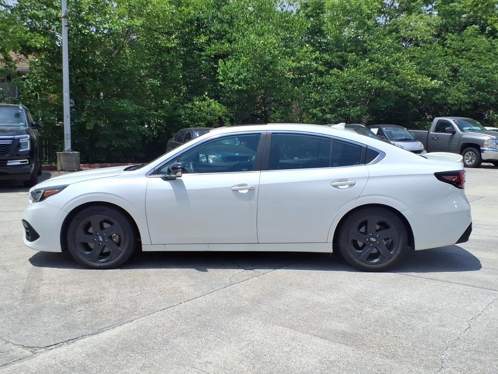 Used 2022 Crystal White Pearl Subaru Sport image 3