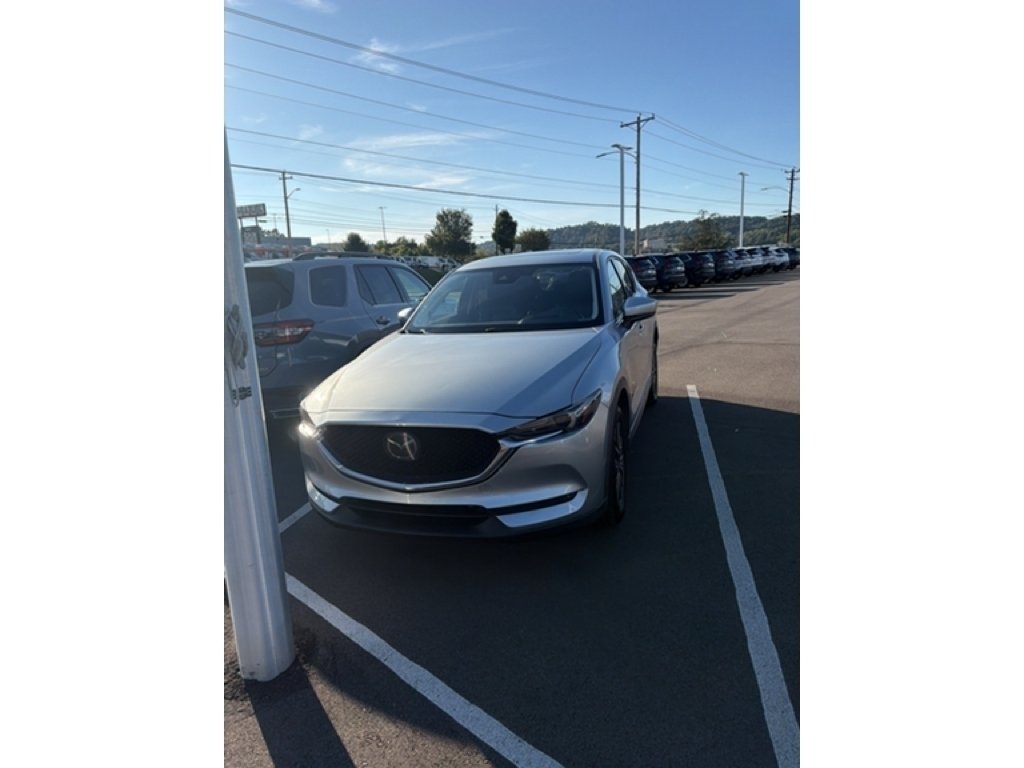 Used 2018 SONIC SILVER META Mazda Grand Touring image 3