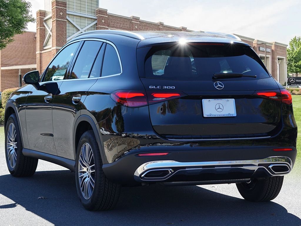Used 2026 Black Mercedes-Benz GLC 300 image 7