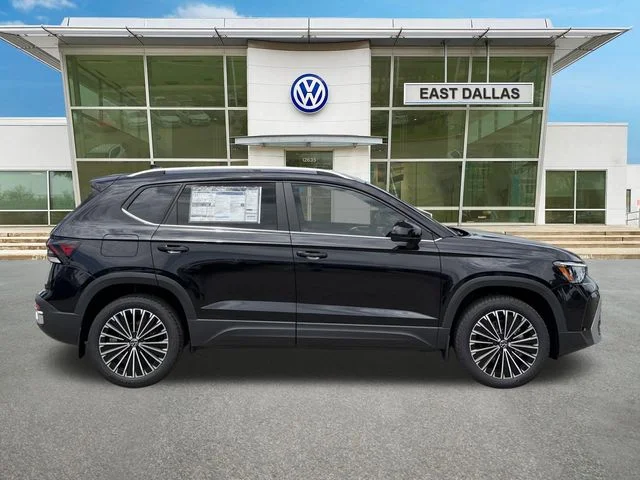 New 2026 Black Volkswagen 1.5T SE image 2