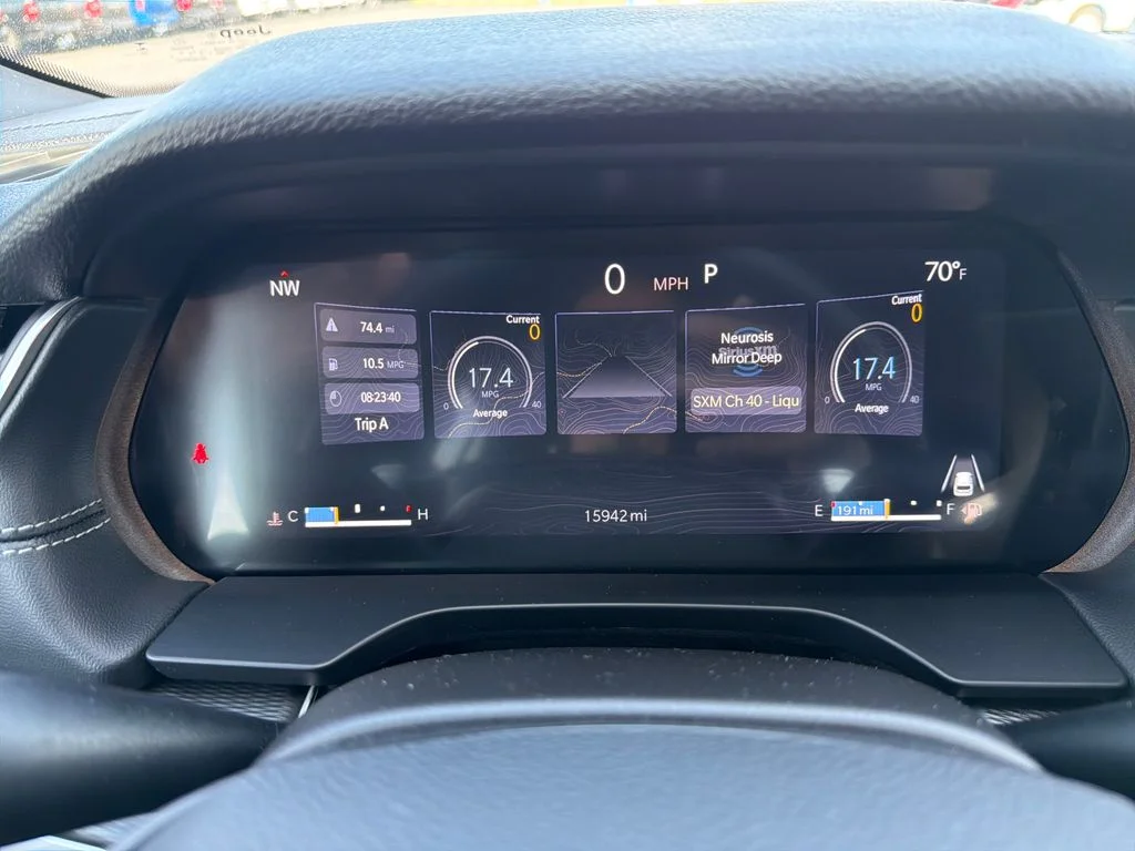 Used 2025 Silver Jeep Altitude image 15
