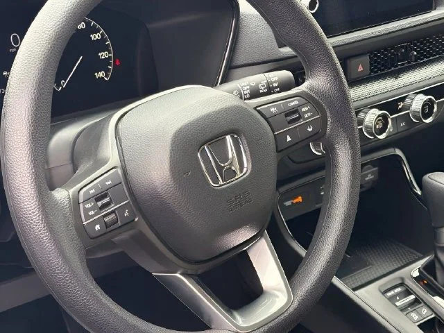 Used 2026 Platinum White Pearl Honda LX image 13
