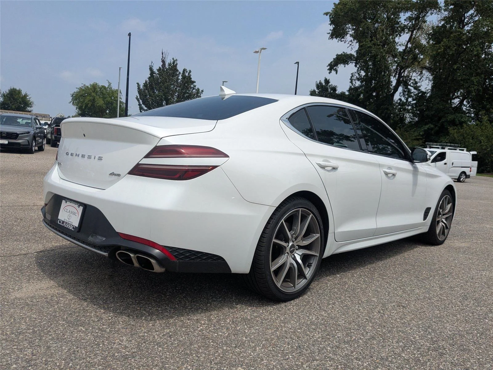 Used 2023 Uyuni White Genesis 2.0T image 4
