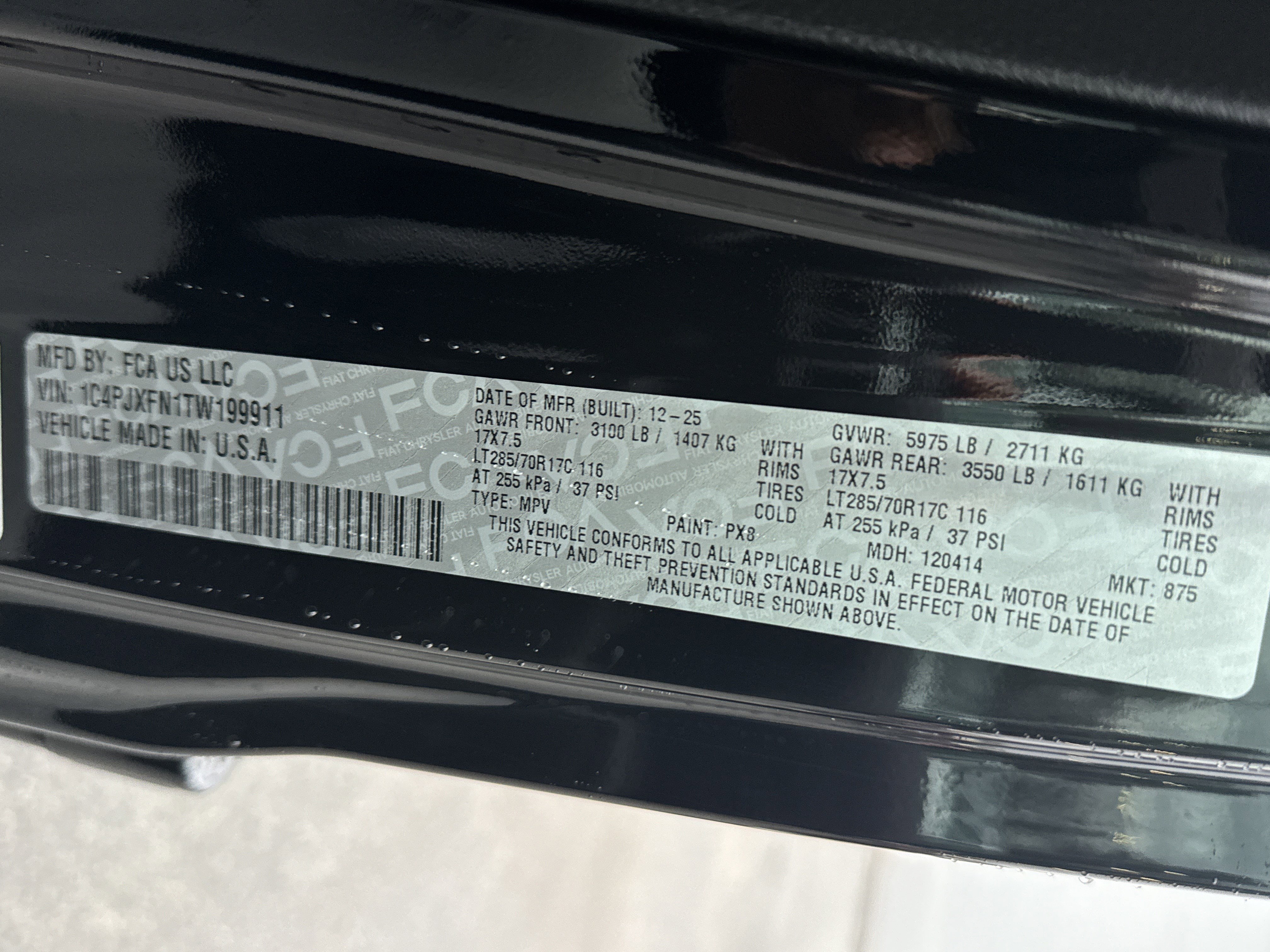 New 2026 Black Clear-Coat Exterior Paint Jeep Rubicon image 33