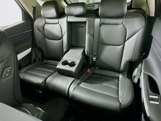 New 2026 Black Genesis 2.5T Advanced image 12