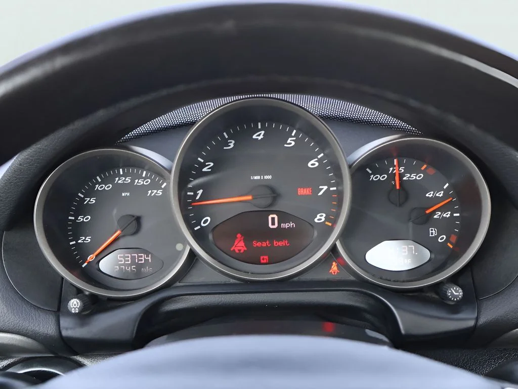 Used 2007  Porsche Base image 24