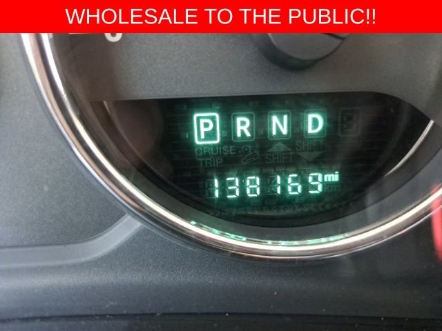 Used 2014 White Jeep Unlimited Sahara image 5