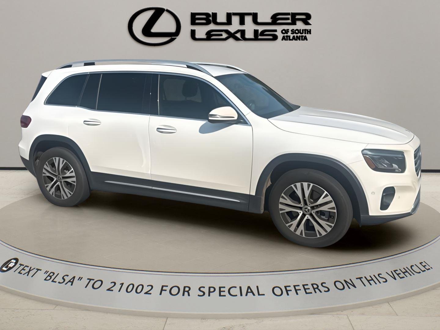 Used 2024 Polar White Mercedes-Benz GLB 250 image 3