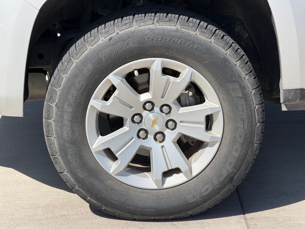 Used 2018 Silver Chevrolet LT image 11