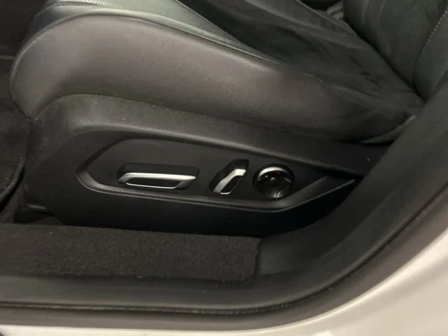 Used 2022 White Acura A-Spec Package image 10