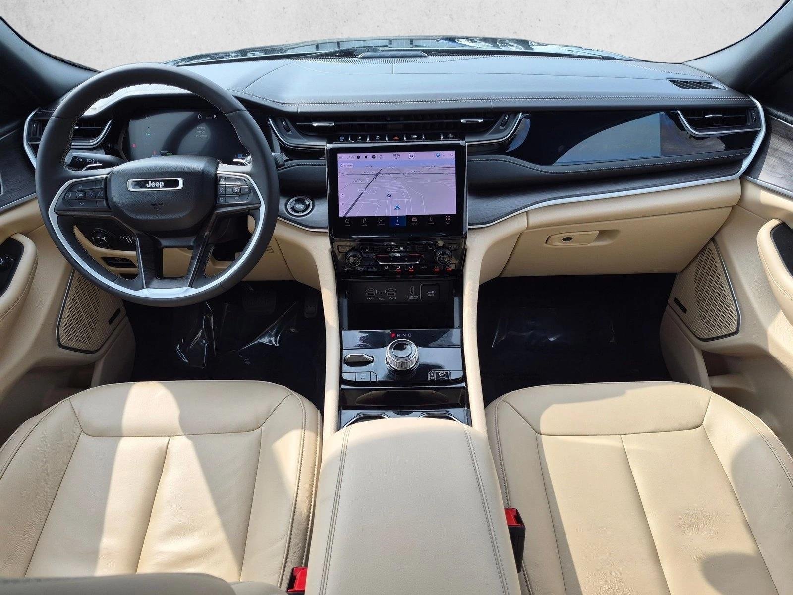 Used 2022 Diamond Black Crystal Pearlcoat Jeep  image 19