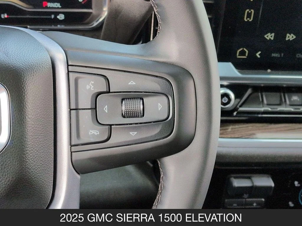 Used 2025 White GMC Elevation image 18