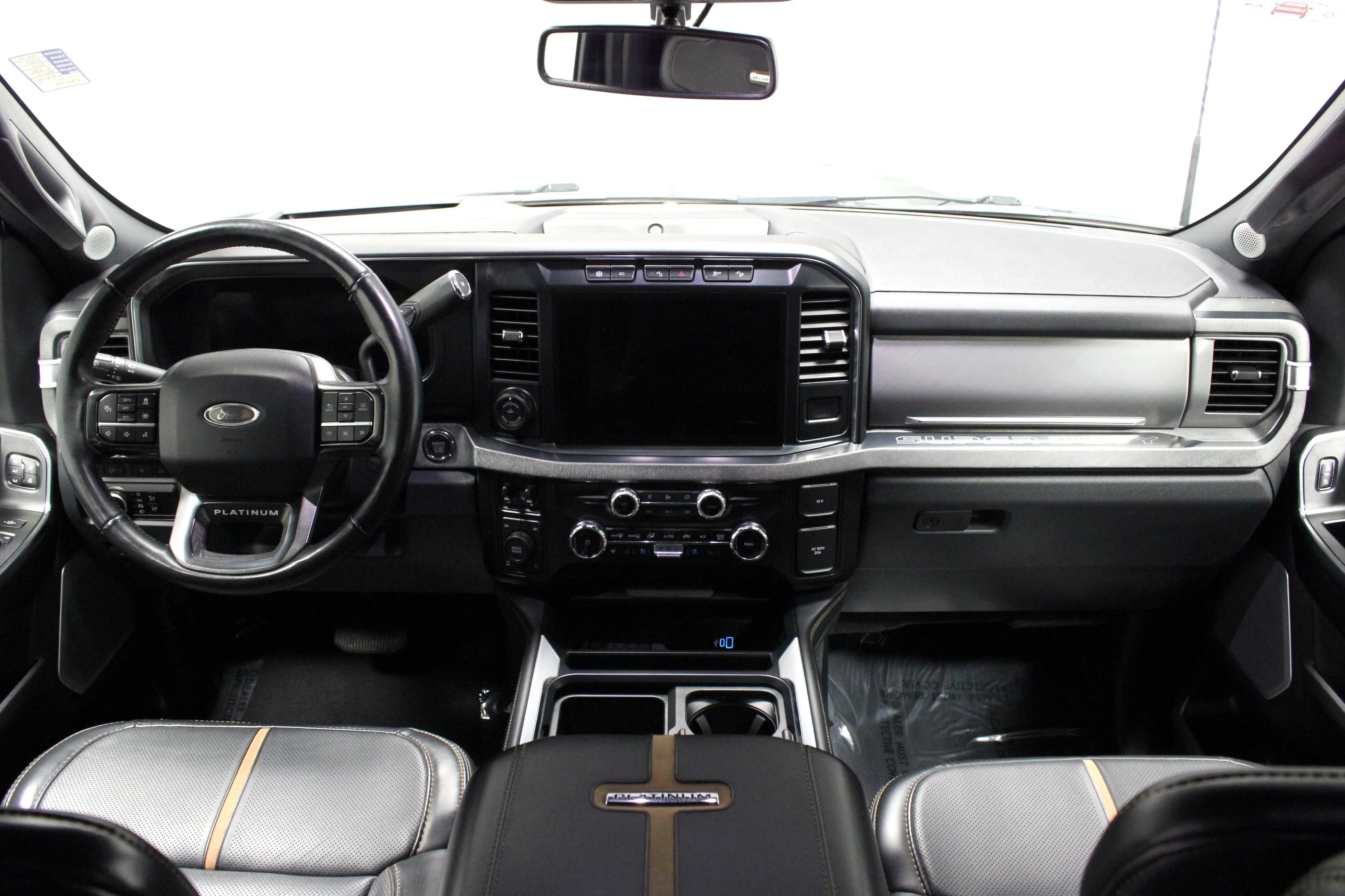 Used 2024 Agate Black Metallic Ford Platinum image 22