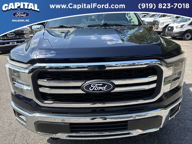 Used 2025 Blue Ford Lariat image 10