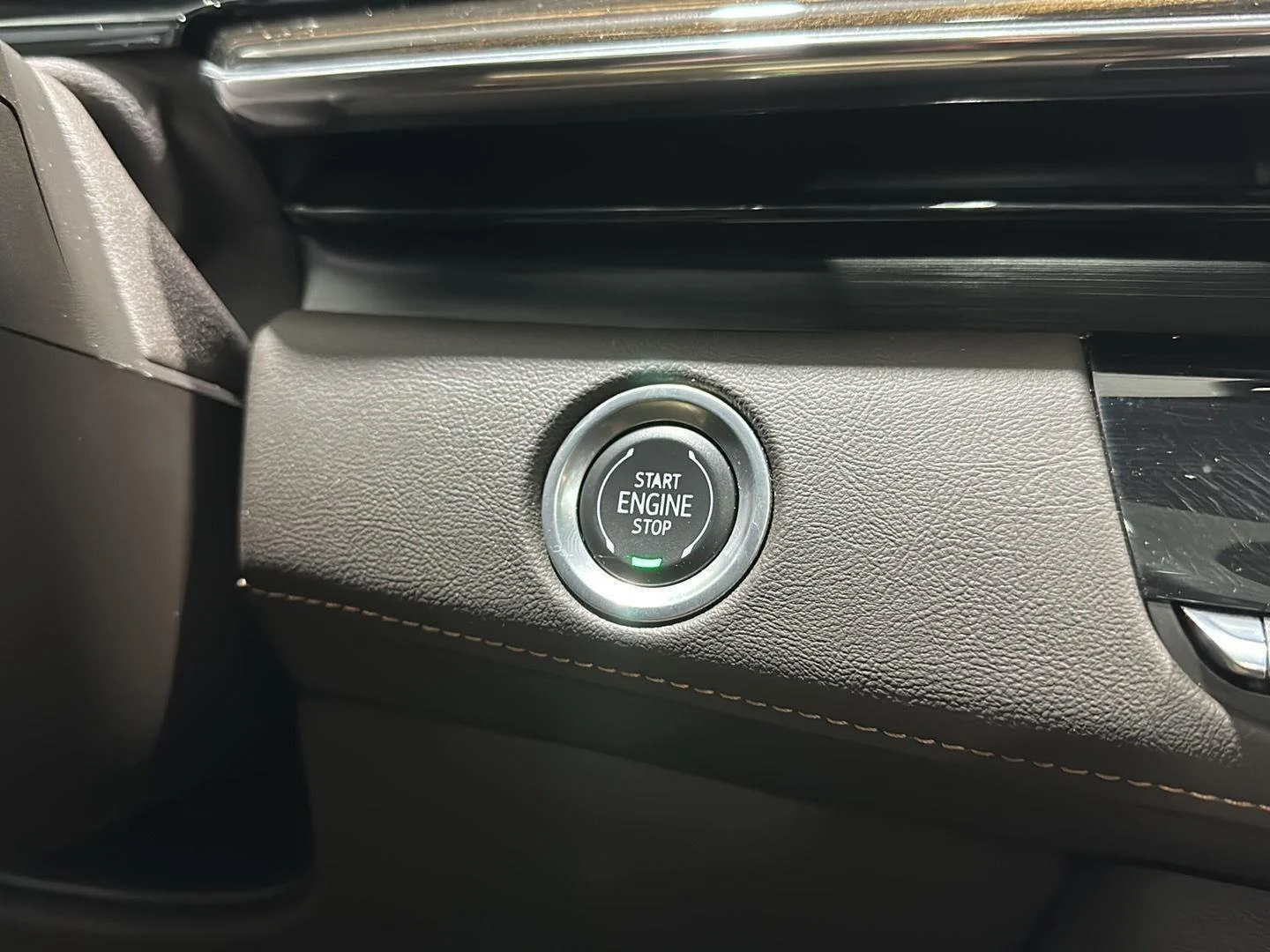 Used 2024 Crystal White Tricoat Cadillac Premium Luxury image 16
