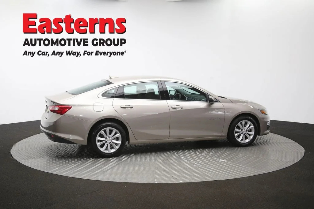 Used 2025 Gray Chevrolet LT image 43