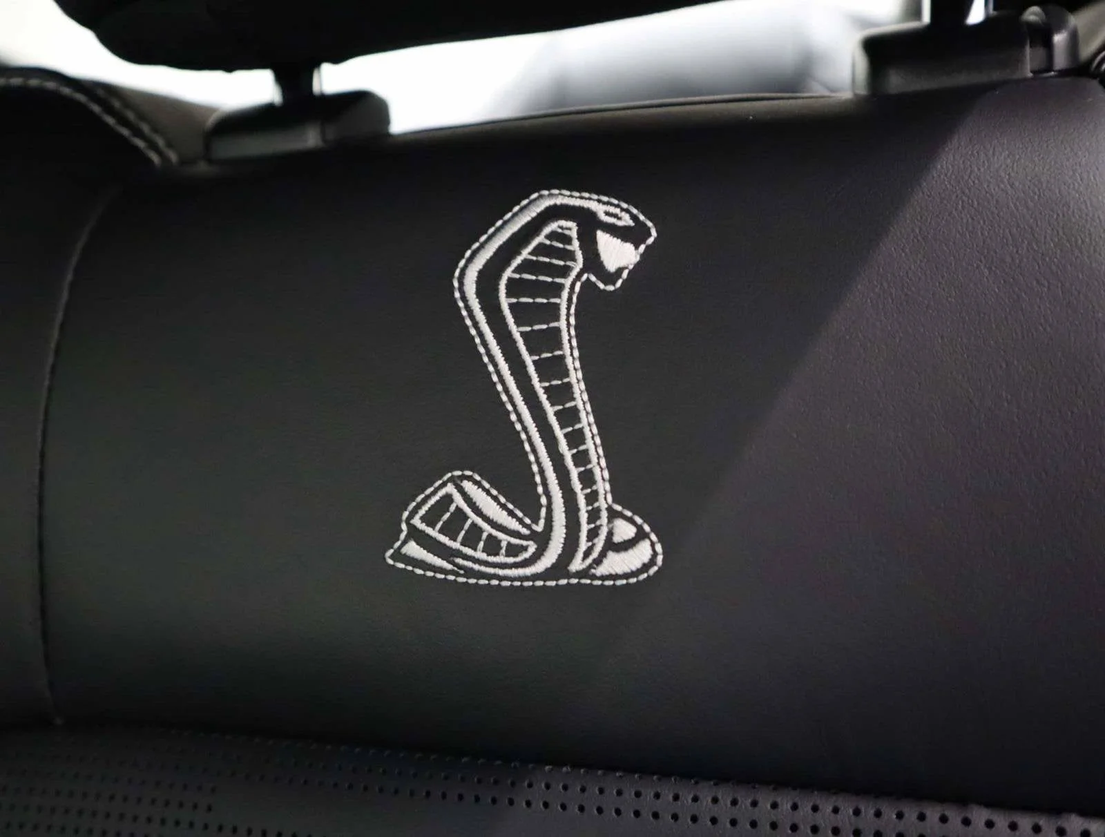 Used 2021 Carbonized Gray Metallic Ford Shelby GT500 image 22