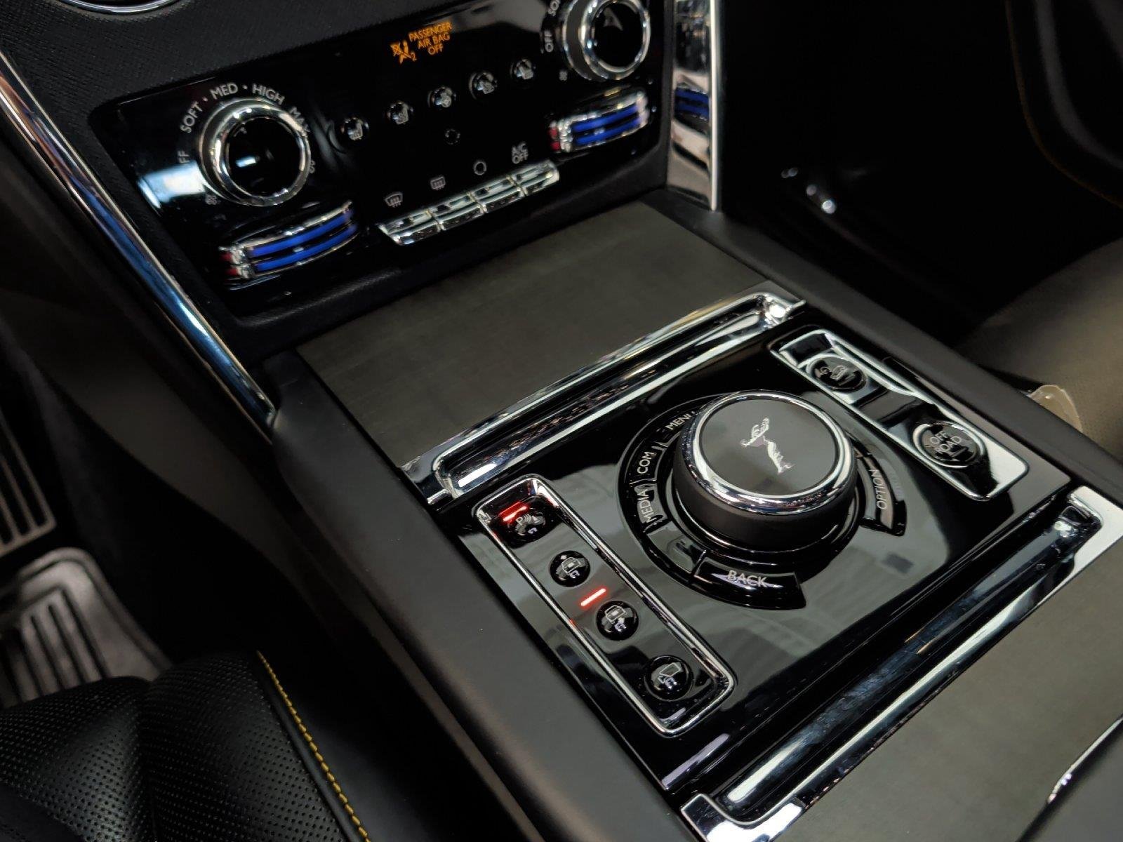 Used 2021 BLACK ROLLS ROYCE BASE image 27
