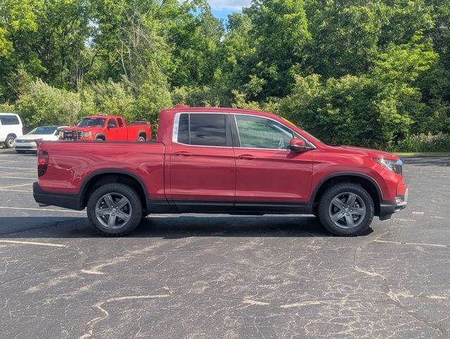 Used 2023 Radiant Red Metallic II Honda RTL image 5