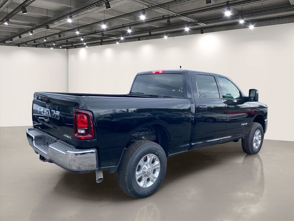 New 2026 Diamond Black Crystal Pearlcoat RAM Big Horn image 4