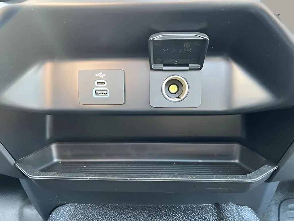 Used 2025 White Ford XL image 48