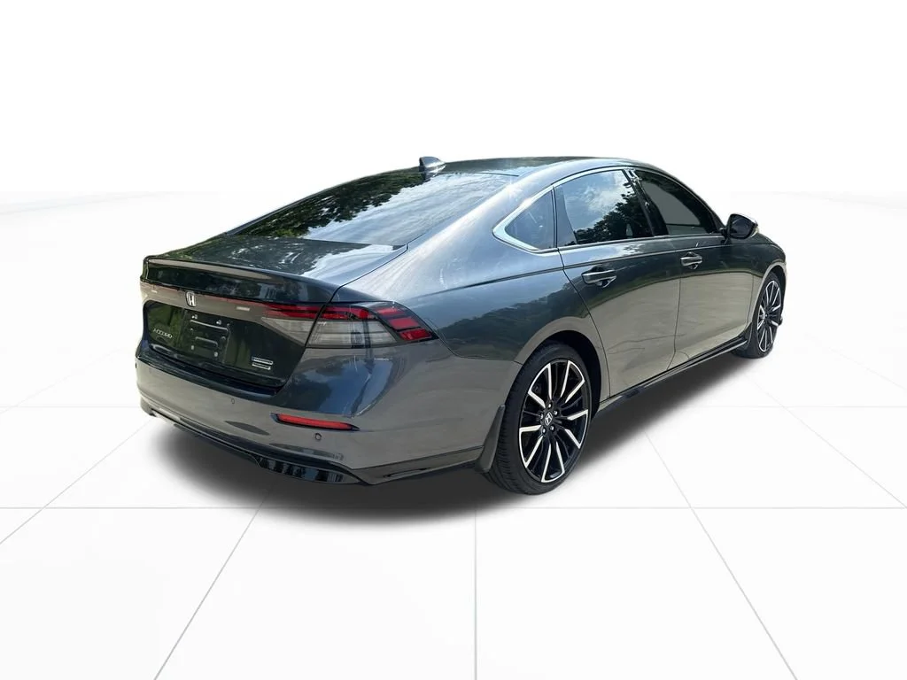 2024 Honda Accord Hybrid Touring - Photo 45
