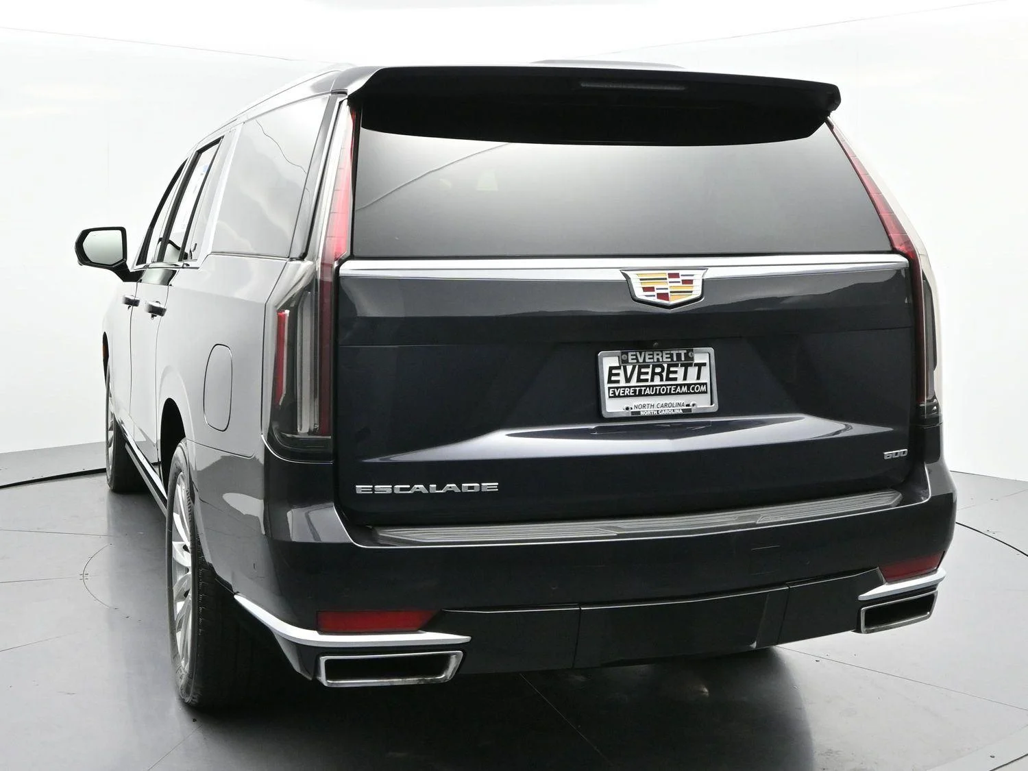 Used 2024 Galactic Gray Metallic Cadillac Premium Luxury Platinum image 6