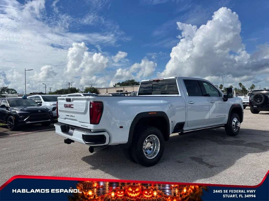 New 2026 Glacier White Tricoat GMC Denali DRW image 7